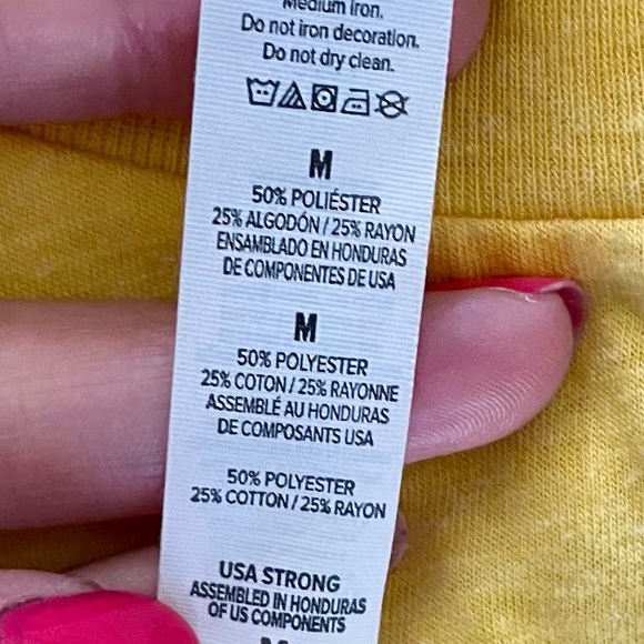 Tacos Tequila & Best Friends Graphic Tee Size M - Picture 4 of 4